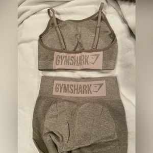 GymShark sports bra and leggings